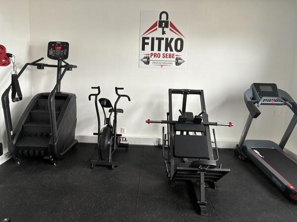 Privátní fitko Krnov - Foto 13